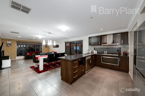 Property photo of 4 Beagle Street Cranbourne East VIC 3977