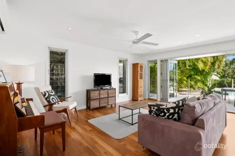 Property photo of 19 Elanora Terrace Noosa Heads QLD 4567