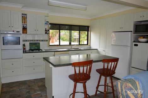 Property photo of 26 Kullaroo Road Summerland Point NSW 2259