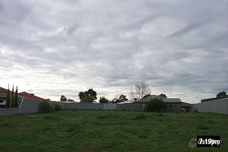 7 Cassilis Ct, Greenfields, WA 6210