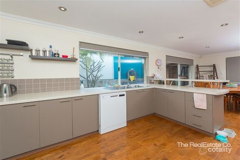 Property photo of 30 McCubbin Loop Dawesville WA 6211
