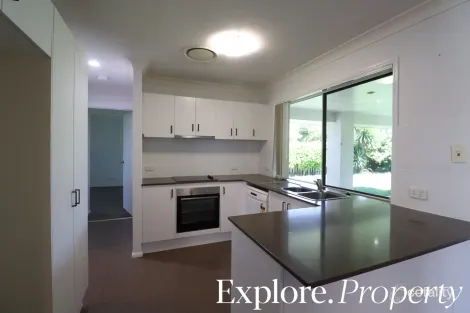 Property photo of 54 Whitehaven Drive Blacks Beach QLD 4740