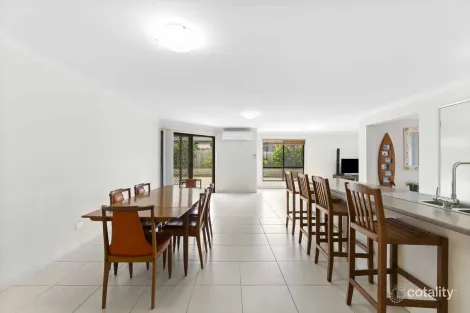 Property photo of 4 Susie Court Highfields QLD 4352