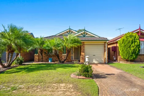 24 Daintree Dr, Wattle Grove, NSW 2173