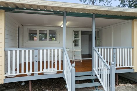 Property photo of 28 Cromarty Street Kenmore QLD 4069