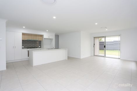 Property photo of 26 Archibald Crescent Nirimba QLD 4551