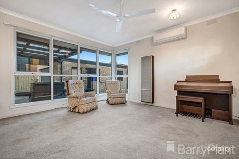 Property photo of 82 Hillview Avenue Mount Waverley VIC 3149