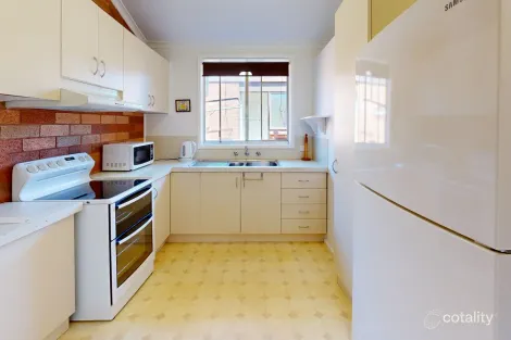 Property photo of 11/47 Christopher Crescent Karabar NSW 2620