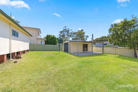 Property photo of 23 Annabel Avenue Lake Munmorah NSW 2259