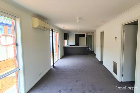 Property photo of 48 Fantail Way Brookfield VIC 3338