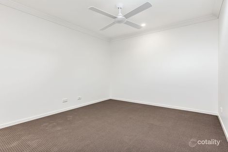 Property photo of 10 Santa Fe Close Cameron Park NSW 2285