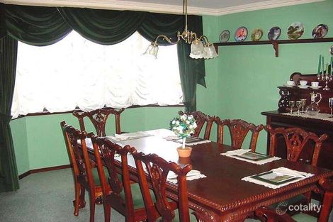 Property photo of 19 Riverdowns Crescent Helensvale QLD 4212
