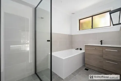 Property photo of 1/192 Lambert Street Bathurst NSW 2795