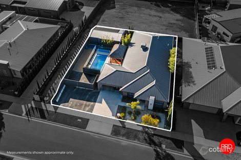 Property photo of 6 Brudian Drive Strathfieldsaye VIC 3551