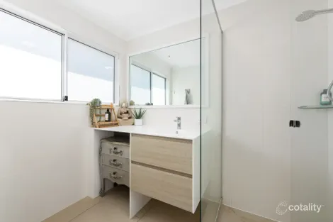 Property photo of 69 Tantula Road West Alexandra Headland QLD 4572