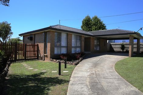 Property photo of 18 Walton Heath Crescent Mount Waverley VIC 3149