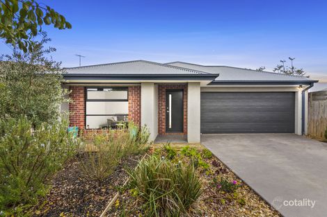 Property photo of 47 Mallacoota Crescent Armstrong Creek VIC 3217