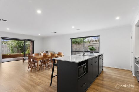 Property photo of 47 Mallacoota Crescent Armstrong Creek VIC 3217