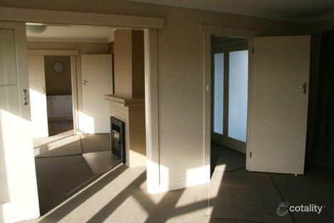 Property photo of 33 Third Avenue Midway Point TAS 7171