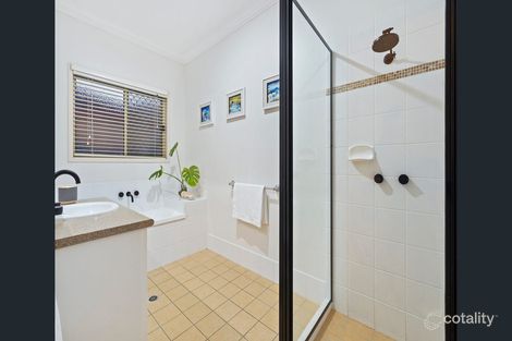 Property photo of 53 Tussock Crescent Elanora QLD 4221