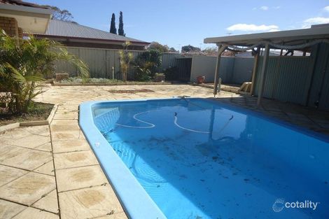 Property photo of 1 David Place Dudley Park WA 6210