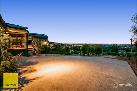 Property photo of 14 Basildon Road Lesmurdie WA 6076