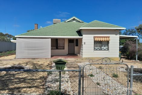 Property photo of 11 Henderson Street Waikerie SA 5330