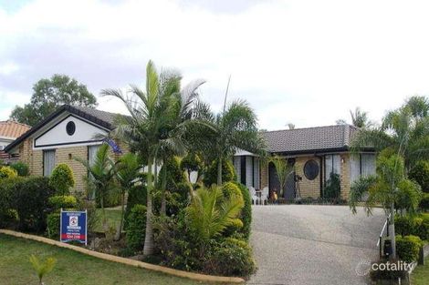 18 Queen Elizabeth Dr, Eatons Hill, QLD 4037