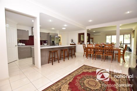 Property photo of 17 Carinda Place Forster NSW 2428