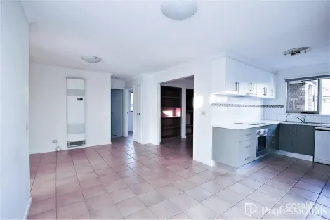 Property photo of 22 Meredith Crescent Hampton Park VIC 3976