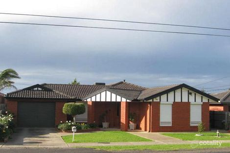 Property photo of 112 Robinsons Road Deer Park VIC 3023