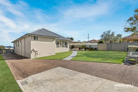 Property photo of 9 Prospect Road Garden Suburb NSW 2289