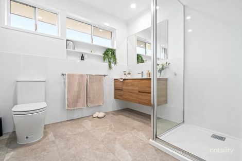 Property photo of 2 Gibbons Court Warrnambool VIC 3280
