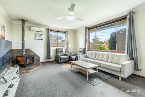Property photo of 11 Sapphire Close Townsend NSW 2463