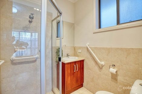 Property photo of 9 Dickenson Close Birkenhead SA 5015