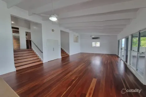 Property photo of 27 Warrain Street Shute Harbour QLD 4802