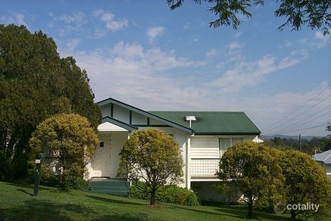 47 Newcastle St, Fairfield, QLD 4103