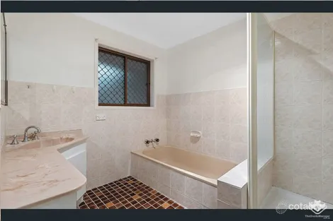 Property photo of 9 Cranberry Street Eight Mile Plains QLD 4113