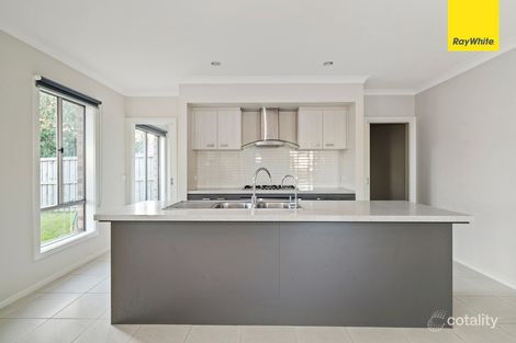 Property photo of 15 Oldbridge Boulevard Weir Views VIC 3338