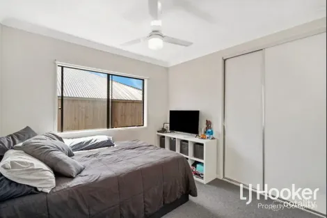 Property photo of 16 Springbrook Street Yarrabilba QLD 4207