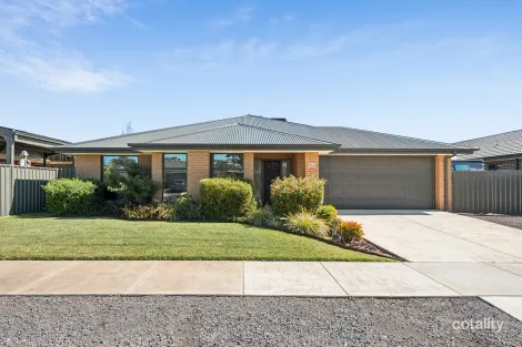 25 Fitzgerald Rd, Huntly, VIC 3551
