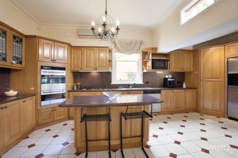 Property photo of 570 Whitehorse Road Surrey Hills VIC 3127