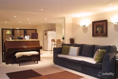 Property photo of 9 Hartsmere Drive Berwick VIC 3806