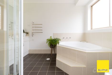 Property photo of 26 Hyland Drive Bungendore NSW 2621