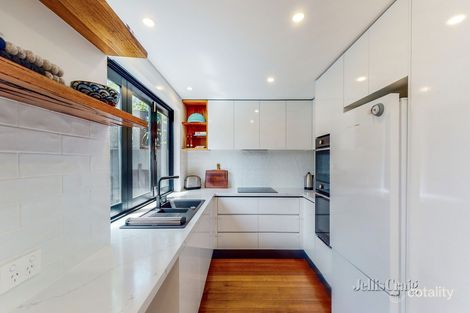 Property photo of 2/69 Wattletree Road Armadale VIC 3143