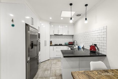 Property photo of 2/10 Hazel Grove Pascoe Vale VIC 3044