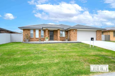 11 The Avenue, Latrobe, TAS 7307