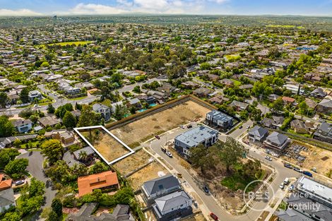 11 Claret Cres, Doncaster, VIC 3108