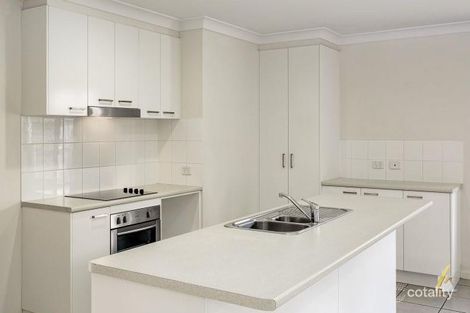 Property photo of 4 Patricius Place Augustine Heights QLD 4300