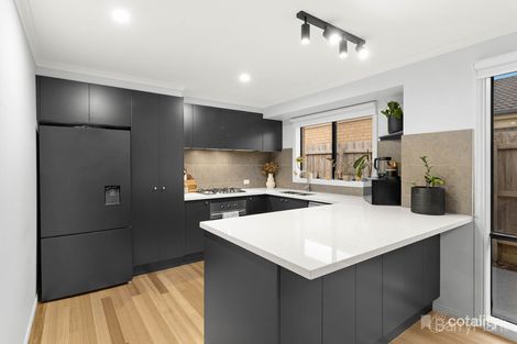 Property photo of 3 Harmony Court Pakenham VIC 3810